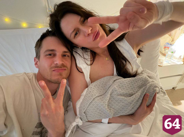 Внук саратовского актера стал отцом во второй раз